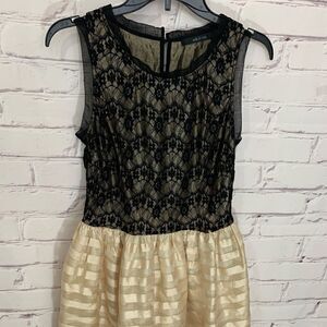 Ark & Co medium dress‎